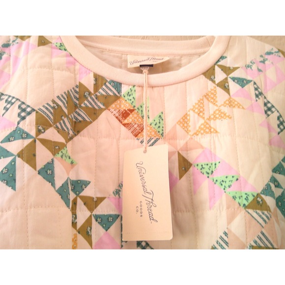 Women's XL Quilted Geometric Button Down Square Patterned Jacket - Picture 3 of 6